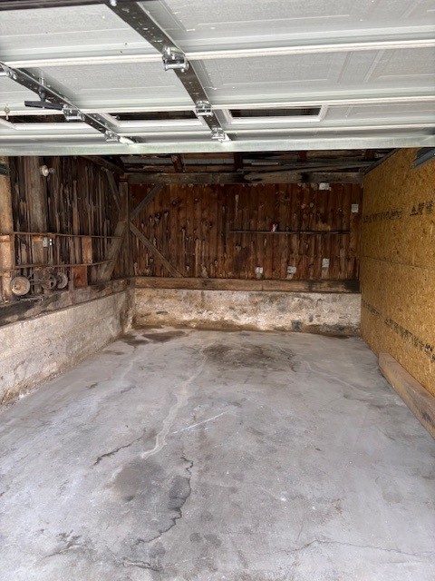 77 Stitzel Lane - Garage 2