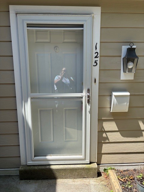125 Medinah Drive - 1